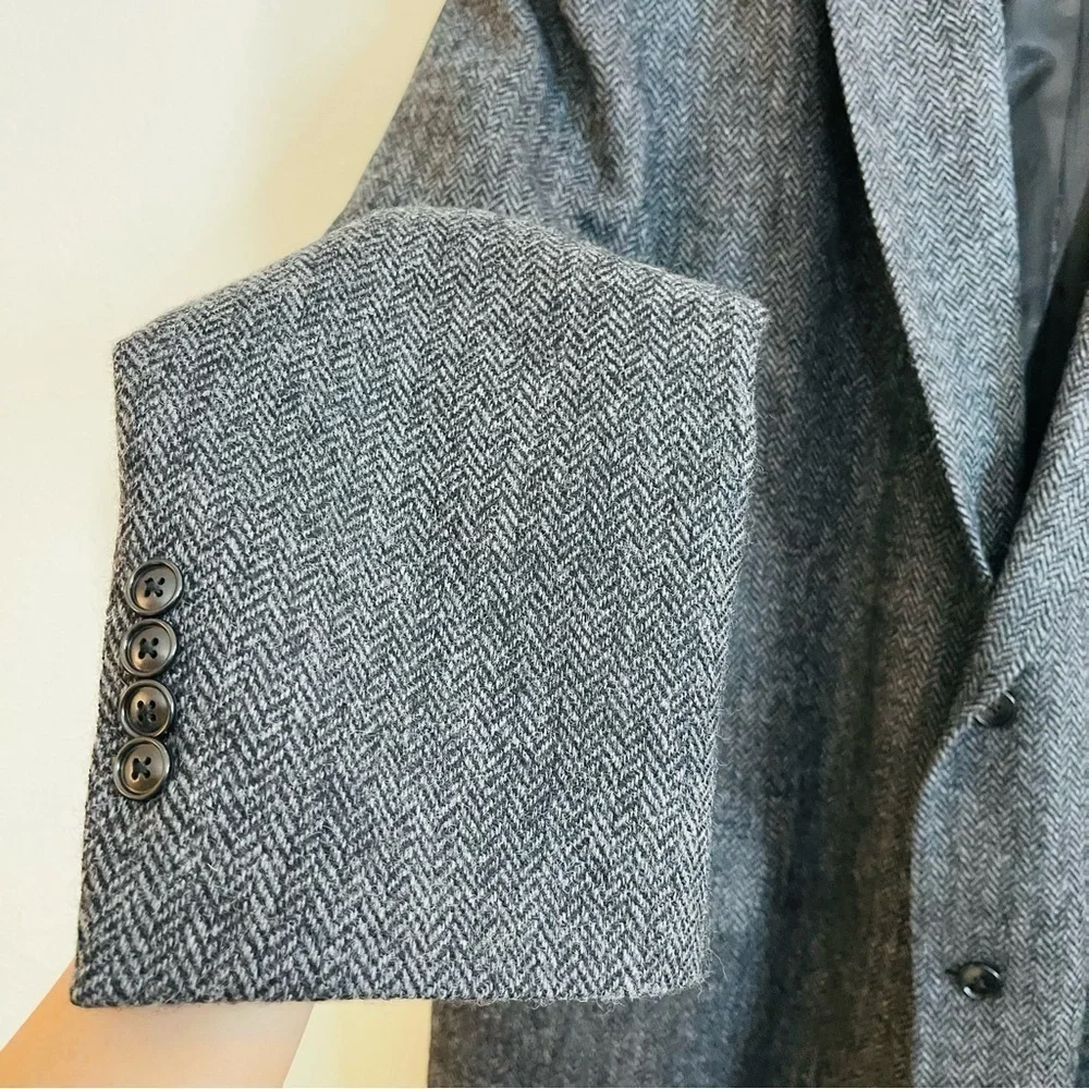 Barrington Herringbone Two Buttons Wool Blazer Suit Jacket Size 48L Gray Pockets